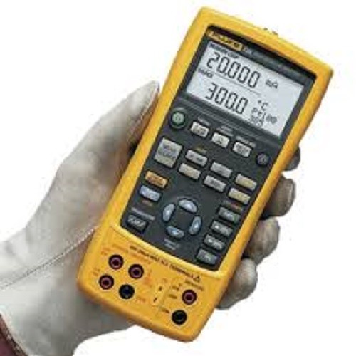 Fluke 724 Temperature Calibrator